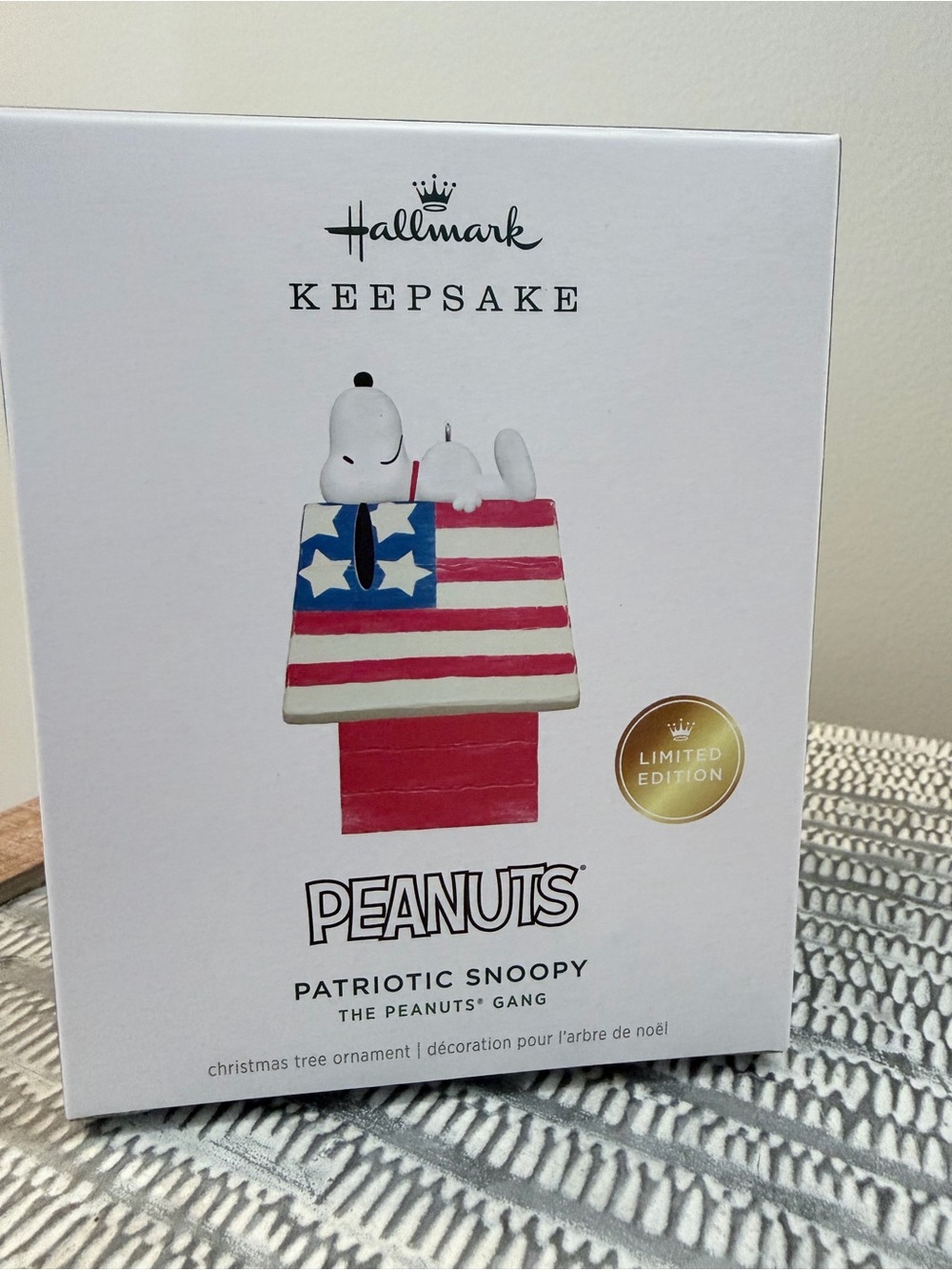 Hallmark Peanuts Patriotic Snoopy Doghouse Ornament - Red, White, Blue - Picture 8 of 10
